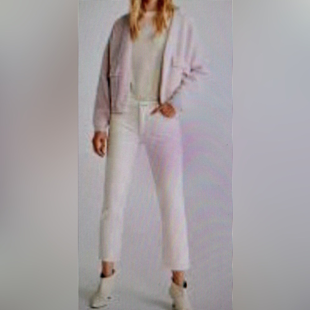 Mango fuzzy sweater in dusty lavender colour. Very soft and thick